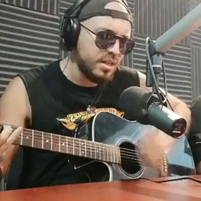 Mar Puerto Vallarta Local Radio